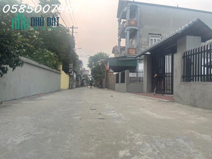 Chính chủ bán gấp nhà Bắc Hồng 52m2 đường ô tô tránh giá hơn 2 tỉ