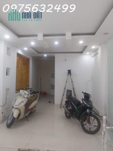 Chính chủ cho thuê tầng 1, tại số 49H19 ngõ 147/2 Tân Mai quận Hoàng Mai Hà Nội