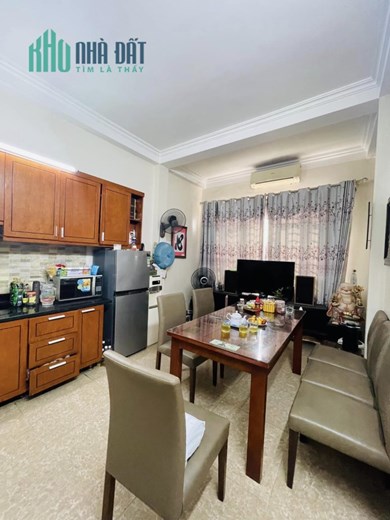Đẹp nhất Mặt phố Trung Kính, Cầu Giấy 50m 5T, KD vô đối, vỉa hè bát ngát, 23.8 tỷ