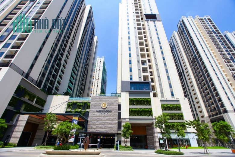Hiếm Cách Mạng tháng 8 - Quận 10 - 4 tầng - HXH thông