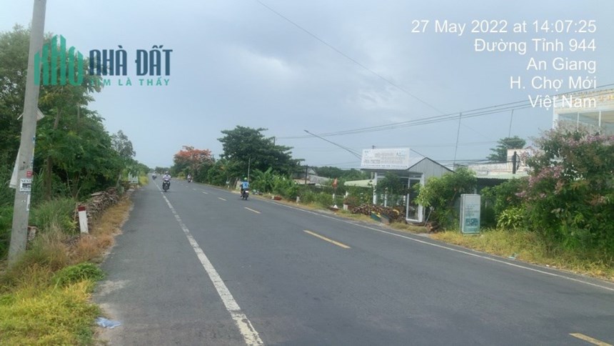 Bán nhà đất đường tỉnh lộ 944 cách phà An Hoà 1 km khu trung tâm xã Hoà Bình, Chợ Mới, An Giang
