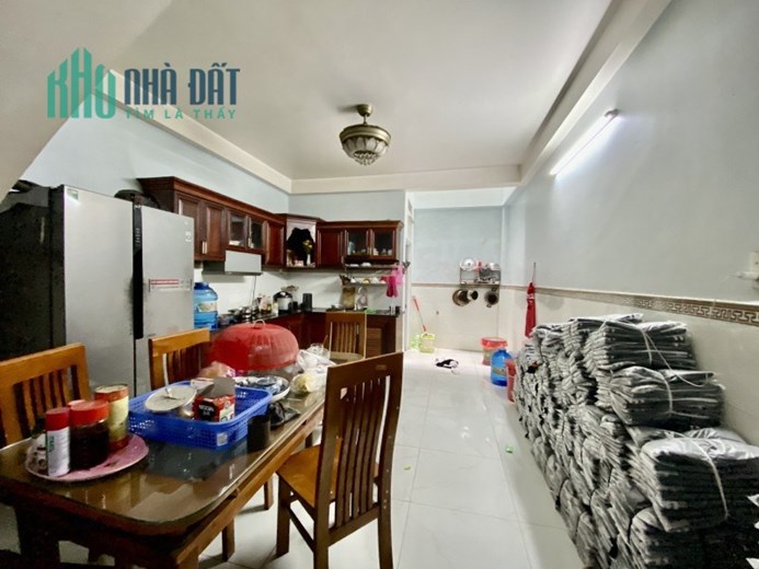 Bán Nhà HXH - 4Tầng 4Mx19M - Bình Hưng Hòa Quận Bình Tân Nhỉnh 5TỶ.