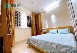 BÁN NHÀ ĐẠI ĐỒNG, 33m2x 3T, MT4.2m, Ô TÔ ĐỖ CỔNG, LÔ GÓC, KINH DOANH, CHỈ NHỈNH 2 TỶ