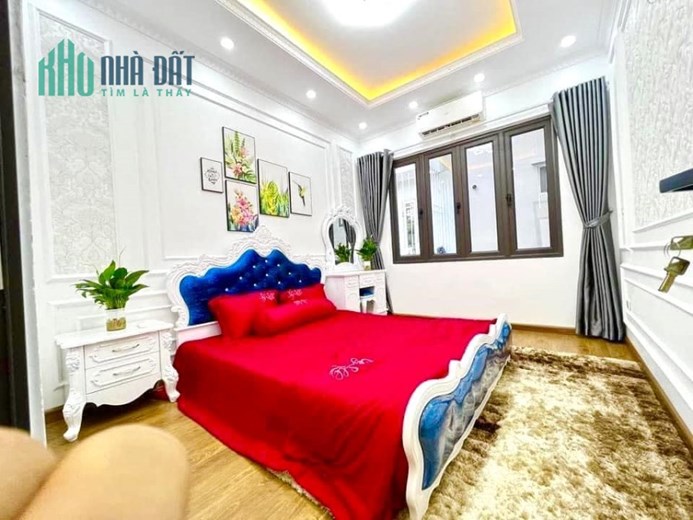 BÁN NHÀ KHU VỰC CẦU GIẤY - TRẦN BÌNH LÔ GÓC - 2 THOÁNG NHÔ 4 TỶ NHÀ ĐẸP NHƯ KHÁCH SẠN 5 SAO