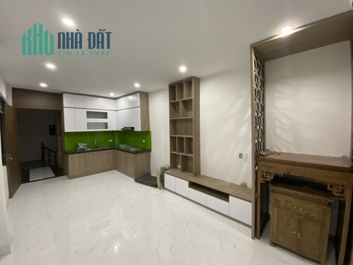 TRƯỜNG CHINH 40M-  5 TẦNG - MẶT TIỀN 3.4M - GIÁ CHÀ0 10.3 TỶ THANH XUÂN.
