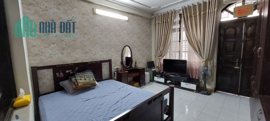 Ngõ Giếng 58m², 4 tầng, MT 4m, giá 11 tỷ Đống Đa. O94lO7l689