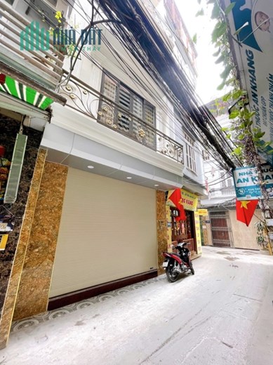 Bán nhà Hoàng Hoa Thám, Ba Đình. 44m2; 6 tầng; MT4.7m; TM; giá 8 tỷ 29. Phương