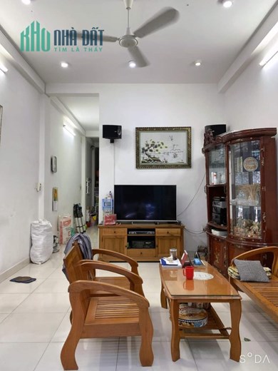 Nhà đẹp BTCT 3 tầng LÊ LAI, P12, Tân Bình, 80m2 (4x20), 4PN, 3 WC, hẻm rộng 5m, nhỉnh 8 tỷ