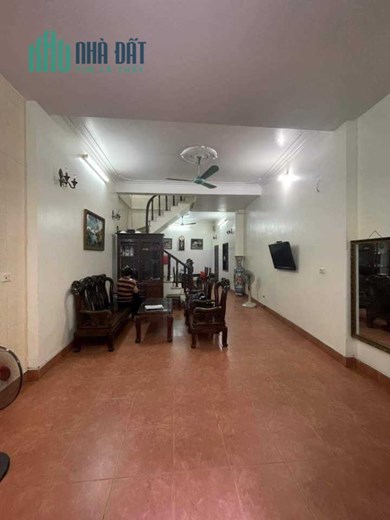 Bán Nhà Mặt Phố Đê La Thành Nhỏ 60m2 x 4 tầng, mặt Phố kinh doanh sầm uất , giá cho các nhà đầu tư