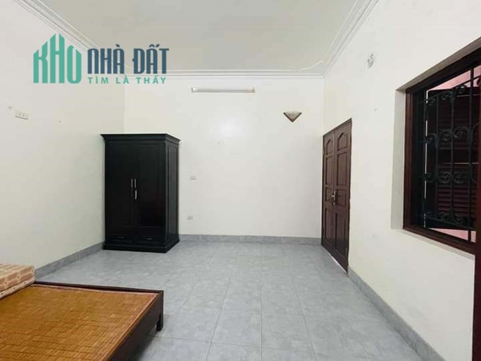 Bán Nhà Mặt Phố Đê La Thành Nhỏ 60m2 x 4 tầng, mặt Phố kinh doanh sầm uất , giá cho các nhà đầu tư