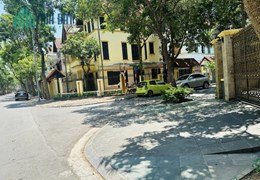 BIỆT THỰ SIÊU ĐẲNG PHỐ CẦU GIẤY VIEW CHUNG CƯ NHÀ GIÀU 310M2, MT 15M.