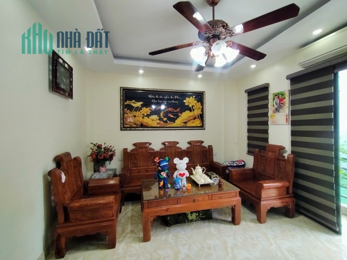 Bán nhà 5 tầng Ngọc Thụy,Long Biên 46m2,Mt5.3m ,lô gó,kinh doanh hơn 6 tỷ