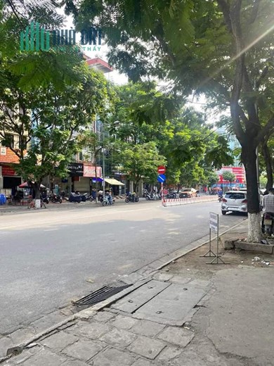 [ HẠ CHÀO 5 TỶ] BÁN MP TRẦN QUỐC HOÀN 60M2, 5T, VỈA HÈ RỘNG, KD CỰC ĐỈNH.