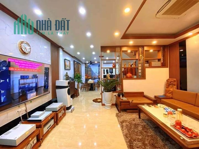Bán Nhà Phố Tố Hữu - Hà Đông 200m2 x 5 tầng, phân lô ô tô tránh, sát Phố, gần Hồ , ở sướng kinh