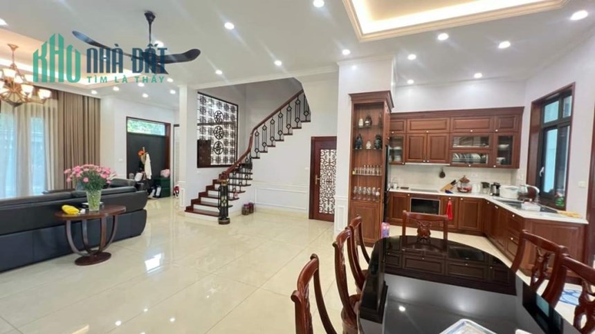 SIÊU PHẨM PHÂN LÔ - Ô TÔ PHỐ VỌNG 7 TẦNG THANG MÁY- NỘI THẤT NGOẠI NHẬP: DT102M - 24 TỶ