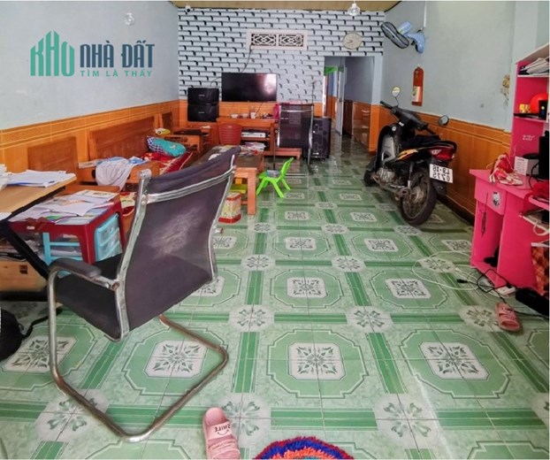 .Nhà Nguyễn Hữu Thọ, kiệt nhựa 3.5m, 90m2, 2 tầng, gần Trưng Nữ Vương, 4PN