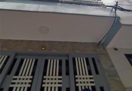 Bán nhà Dịch Vọng Hậu: 31mx 5 tầng, 3P. Ngủ, tặng nội thất xinh : 3,31 tỷ