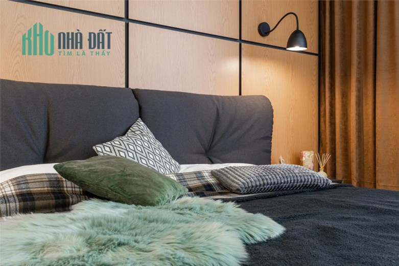 Bán nhà Dịch Vọng Hậu: 31mx 5 tầng, 3P. Ngủ, tặng nội thất xinh : 3,31 tỷ