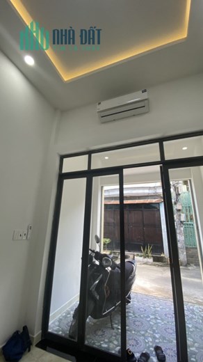 Cho thuê nhà 1/ HXH Tô Hiệu quận Tân  Phú 3 x 11-2T chỉ 8 triệu TL