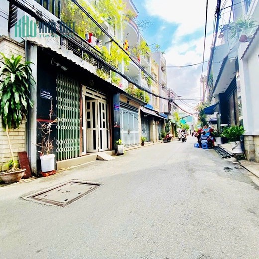 Bán gấp hẻm 5m Thoại Ngọc hầu quận Tân Phú 4,5 x 17m nhỉnh 5 tỷ TL tốt