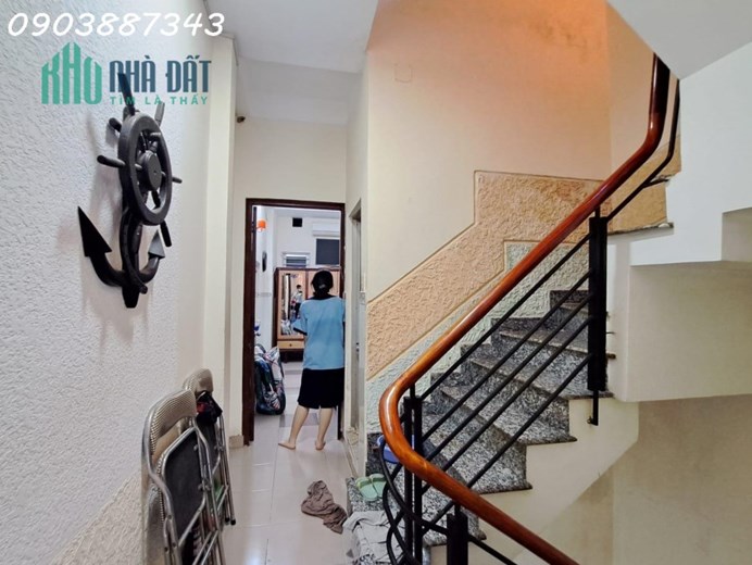 Bán Nhà Chính Chủ SHR - Đường Lê Văn Sỹ - P13  - Quận 3 - 60m2  - Chỉ 5Tỷ Xíu .