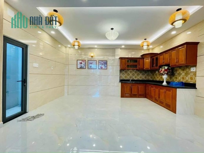 Bán nhà ĐƯỜNG Số 14 P.8 Quận gò vấp, 4 tầng, Đ. 4m, giá giảm còn 7 tỷ