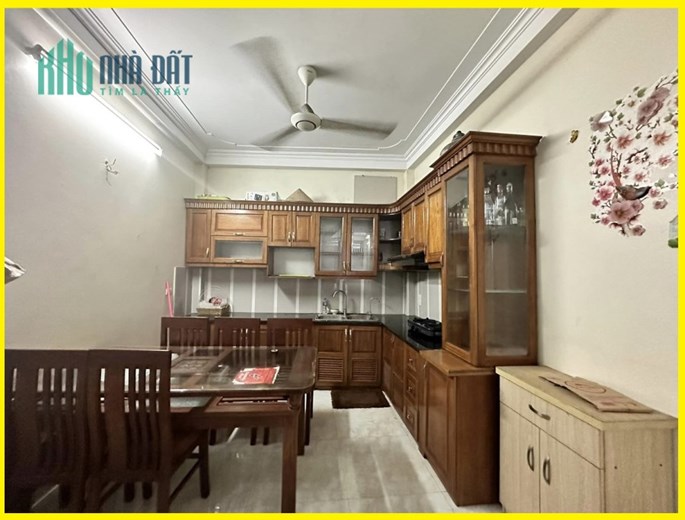 Nhỉnh 3 tỷ - Bán nhà Thạch Bàn Long Biên Ô tô quay đầu 38m xây 5 tầng