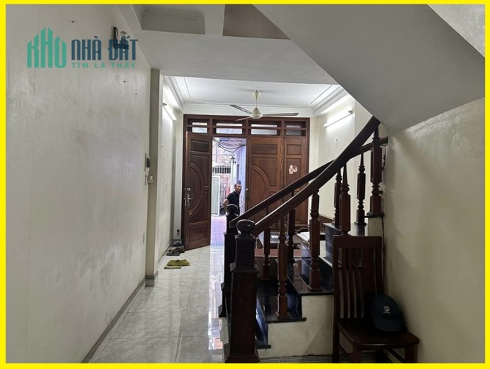 Nhỉnh 3 tỷ - Bán nhà Thạch Bàn Long Biên Ô tô quay đầu 38m xây 5 tầng