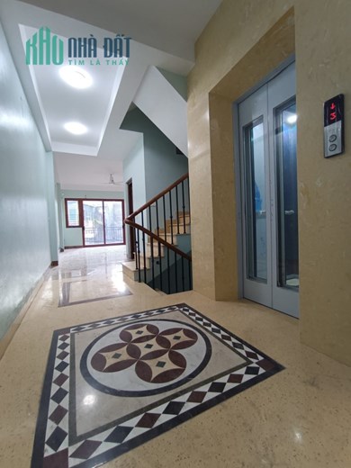 Hoa Hậu trung tâm Đống Đa Thịnh Hào 40/50m 5 tầng MT8m ô tô KD tuyệt vời