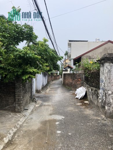 Bán đất Đông Dư, gần Ô tô, 38 m2, mặt tiền 3,8 m, giá chỉ hơn 1 tỷ.