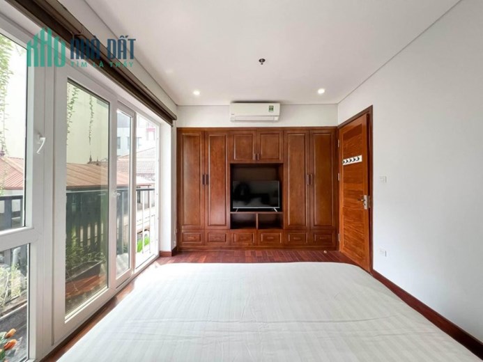 BÁN NHÀ VĂN QUÁN - HÀ ĐÔNG , CHỈ 3 TỶ,40M2, NHÀ 3 TẦNG, MT 4M,TRUNG TÂM