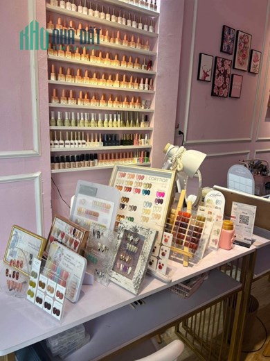 Vì lý do sức khoẻ nên e cần sang nhượng lại cả tiệm nail Địa chỉ: ở phố Trung Phụng, Đống Đa, Hà Nội