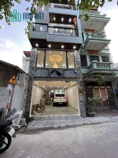 Bán nhà Nguyễn Văn Cừ, 69m x 4 tầng, MT 4m, ô tô tránh, kinh doanh, 12 tỷ 7