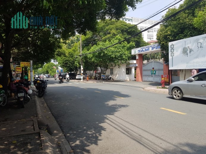 Cho thuê nhà nguyên căn mặt tiền đường Phú Châu, Tam Bình , TP thủ đức