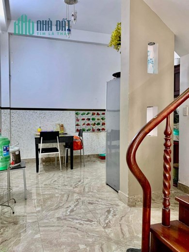 Kiệt 3.5 m Cù Chính Lan, Thanh Khê, Đà Nẵng, chỉ 2 tỷ 2 hơn.