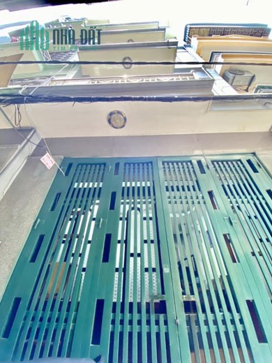 Cực Hiếm, Bán nhà 2 thoáng 55m2 ở phố Trần Duy Hưng, mặt tiền rộng, dân xây