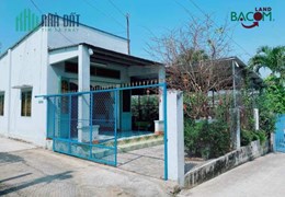 Bán nhà 233m2 Bình Hòa lô góc 2 Mặt Tiền, SHR thổ cư đường ô tô, giá phải chăng