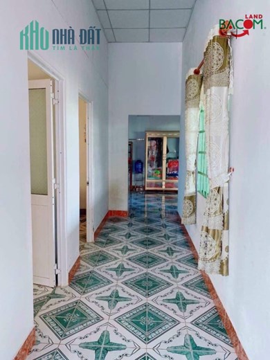 Bán nhà 233m2 Bình Hòa lô góc 2 Mặt Tiền, SHR thổ cư đường ô tô, giá phải chăng