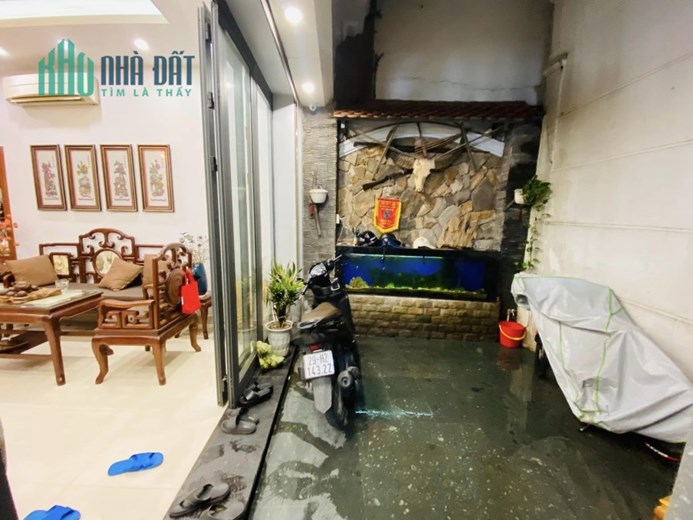 BÁN NHÀ PHỐ TRẦN KHÁT CHÂN 51M - 5 TẦNG DÂN XÂY NỘI THẤT GỖ XỊN NGÕ NÔNG NHỈNH 6 TỶ