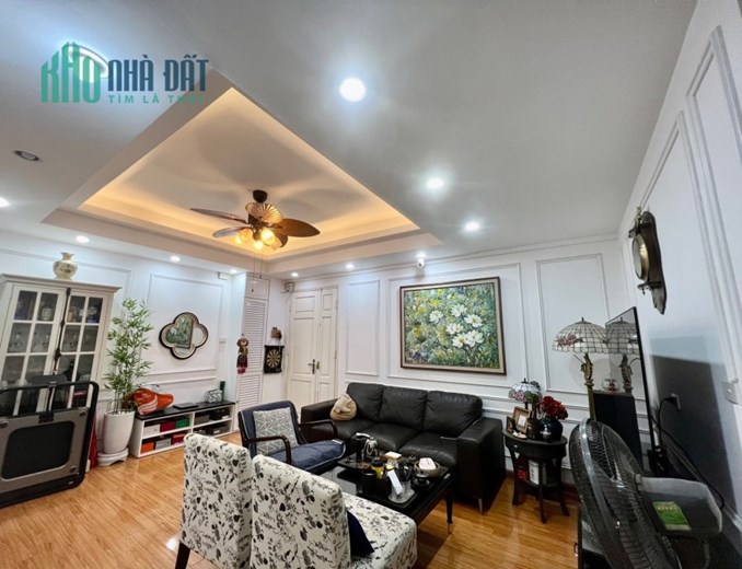 BÁN NHÀ HOÀNG CẦU: 50M2 x 4T, LÔ GÓC 2 THOÁNG, HÀNG XÓM CC CAO CẤP TÂN HOÀNG MINH, NHỈNH 7 TỶ