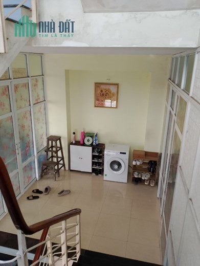 Kinh doanh đỉnh, 3,5 tầng, 88m, mặt tiền 7m, mặt phố Hoè Thị, vỉa hè rộng, 3 mặt thoáng, đang cho