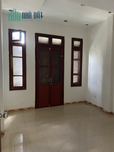 Chính chủ cho thuê nhà 4 tầng số 2 ngõ 497 Nguyễn Trãi, Thanh Xuân, Hà Nội.