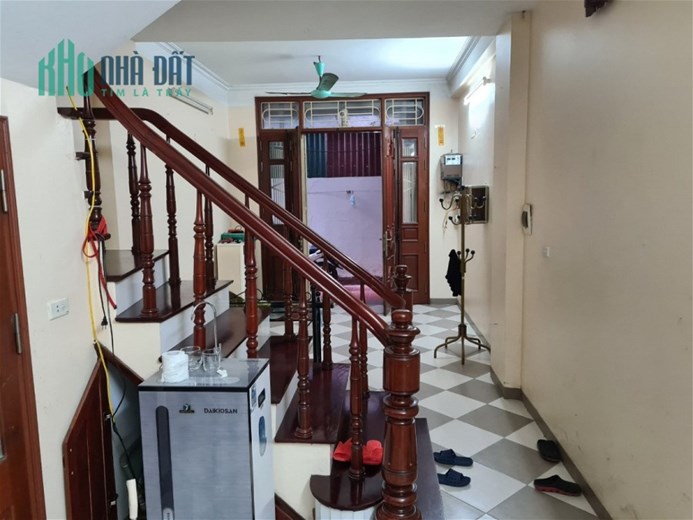 BÁN NHÀ PHÙNG KHOANG - NAM TỪ LIÊM, 4 TẦNG CHẮC CHẮC FULL NỘI THẤT XỊN SÒ, CHỈ HƠN 4 TỶ.
