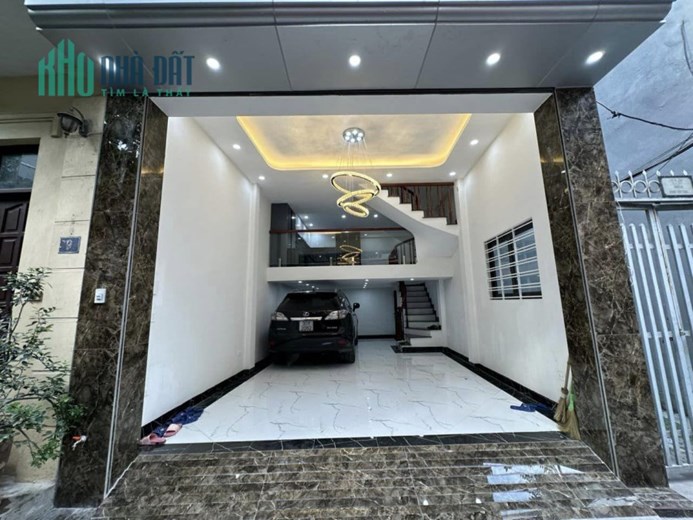 Hiếm đẹp, Gara oto, lô góc, mới keng 44m, 5 tầng, Tây Trà, kinh doanh VP, online, giá tốt