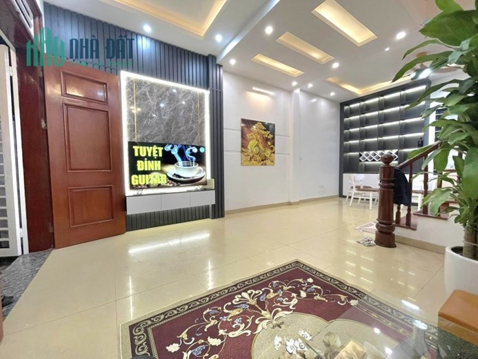 💥Lô góc Nhà đẹp Xuân Thủy, Cầu Giấy 48m 4T, ngõ rộng, rất gần phố, chỉ hơn 6 tỷ💥