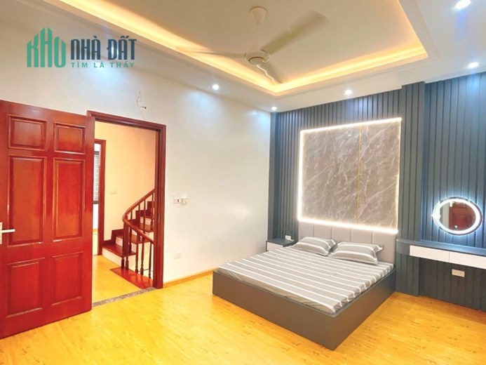 💥Lô góc Nhà đẹp Xuân Thủy, Cầu Giấy 48m 4T, ngõ rộng, rất gần phố, chỉ hơn 6 tỷ💥