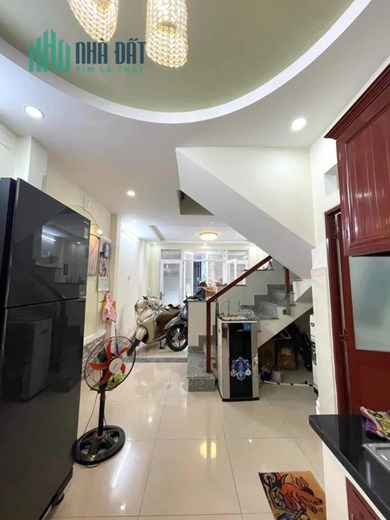 Bán Nhà Lê Văn Thọ Gò Vấp 40m2 Hẻm Xe hơi giá 3 Tỷ 4 Ở Ngay
