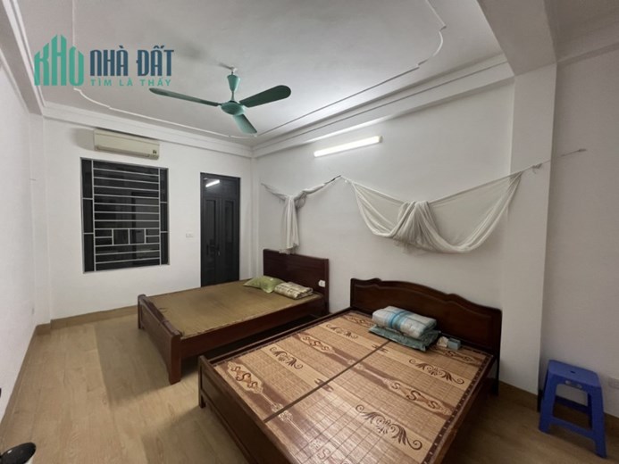 PHẠM VĂN ĐỒNG - NHÀ DÂN XÂY 1 NĂM ĐANG Ở - Ô TÔ 5 CHỖ ĐỖ CỬA - 40M2 X 4 TẦNG - NHỈNH 6 TỶ