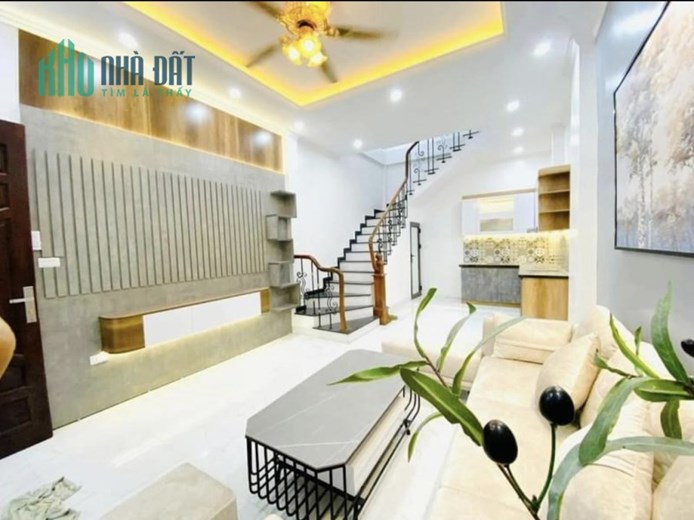 RẺ BẤT NGỜ, MỄ TRÌ THƯỢNG, Ô TÔ ĐỖ CỬA, CHÀO GIÁ 5 TỶ