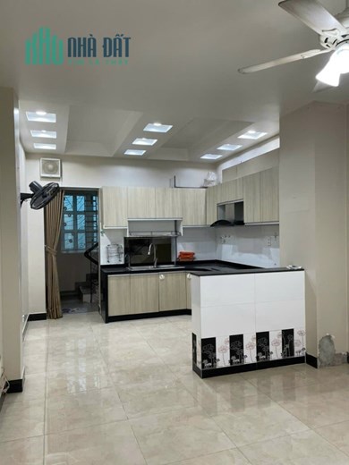 Bán Nhà Mặt Tiền Trường Chinh, Tân Bình, 114m2, 4 Tầng Mới, Dòng Tiền 25tr, Chỉ 25 Tỷ TL.